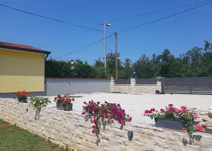 Dora Apartman Porec