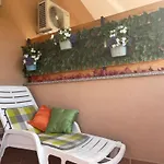 Dora *