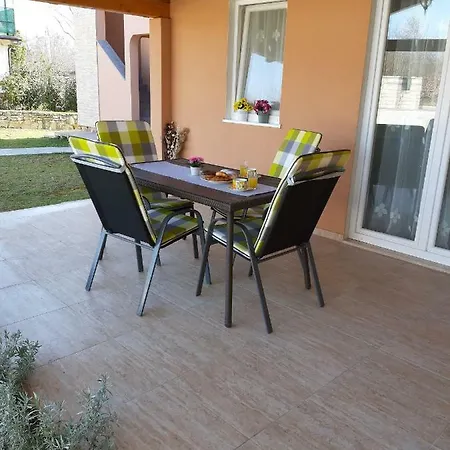 Dora Apartment