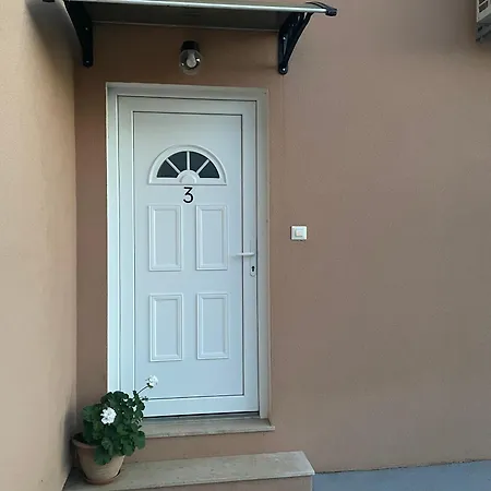 Dora * Porec