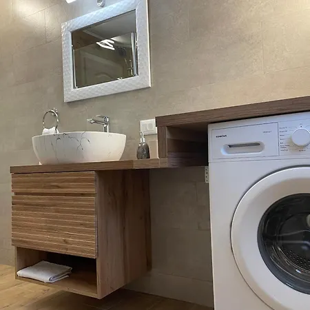 Apartman Dora